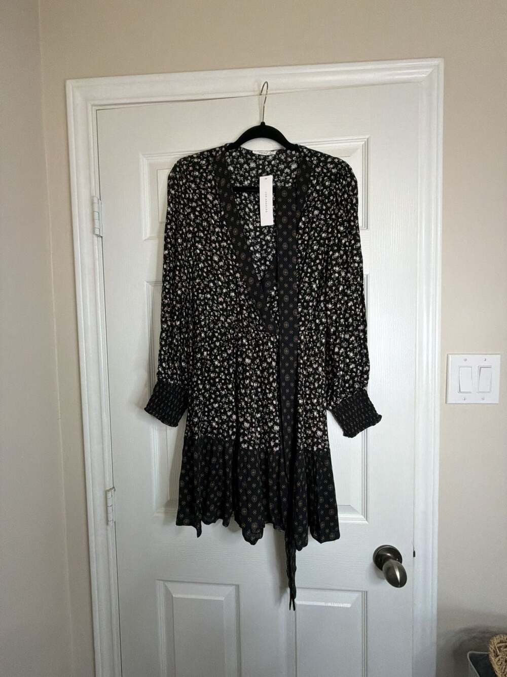 Timing Los Angeles Floral Print Long Sleeve Mini Dress Size M